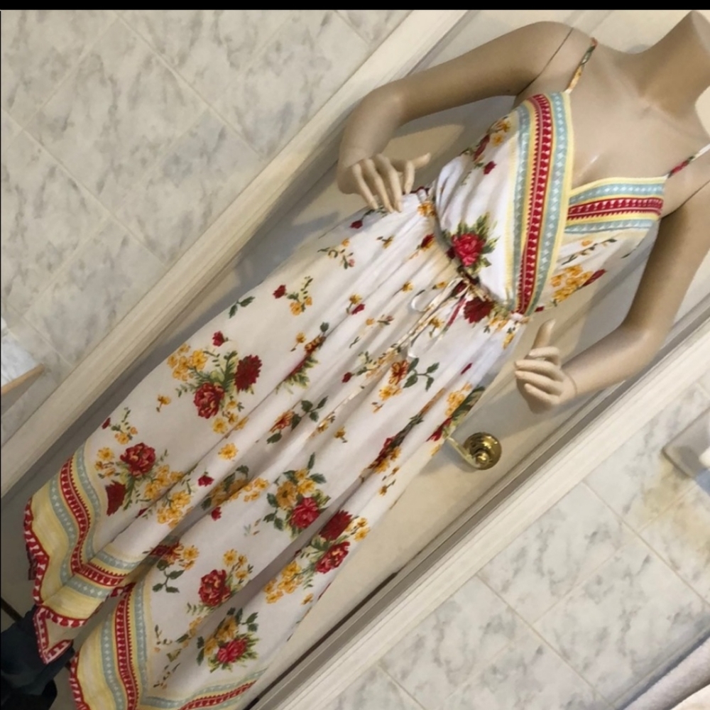 FLORAL PRINT MAXI BOHO DRESS